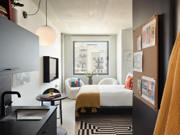 Penny Williamsburg image 27